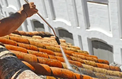 Nettoyage de toitures - Toutainville